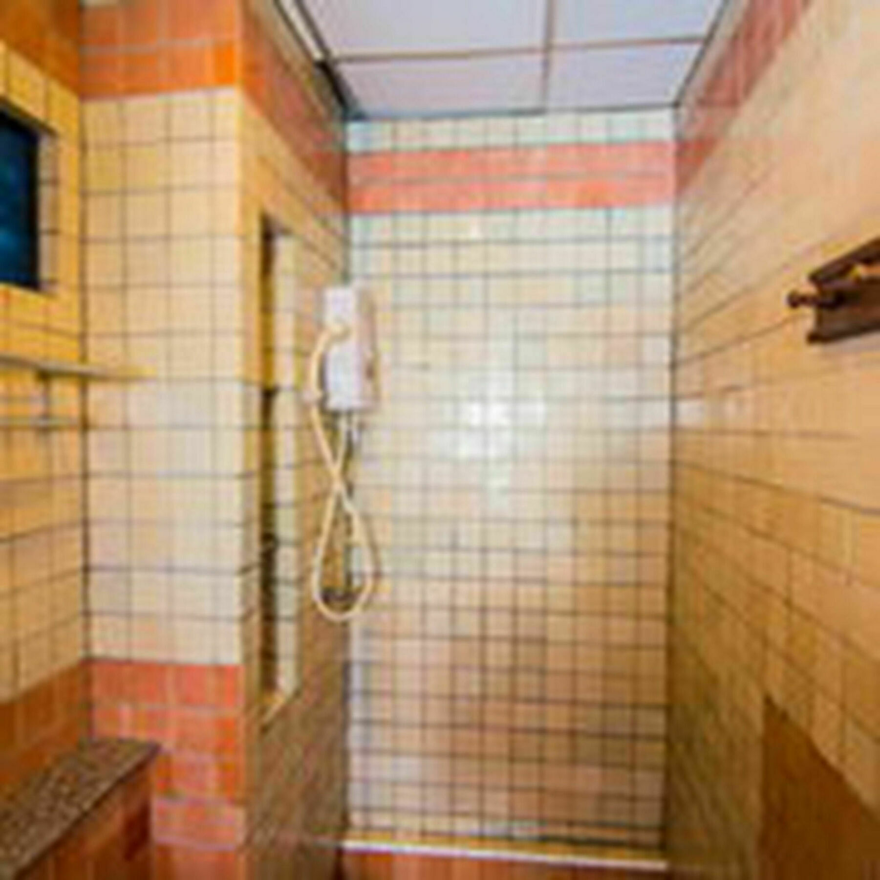 Sutus Court 2 Hotel Pattaya Bagian luar foto